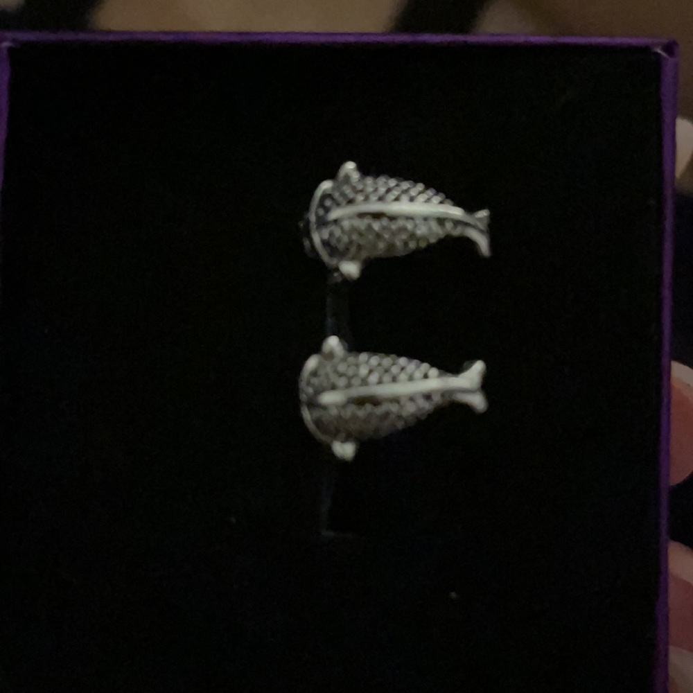 Fashion fish earrings